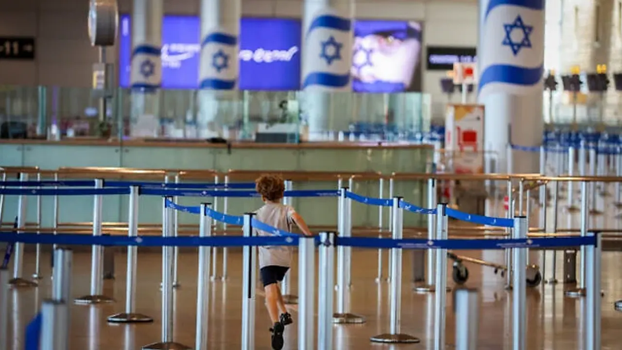 বেন গুরিয়ন বিমানবন্দর ফের সচল...