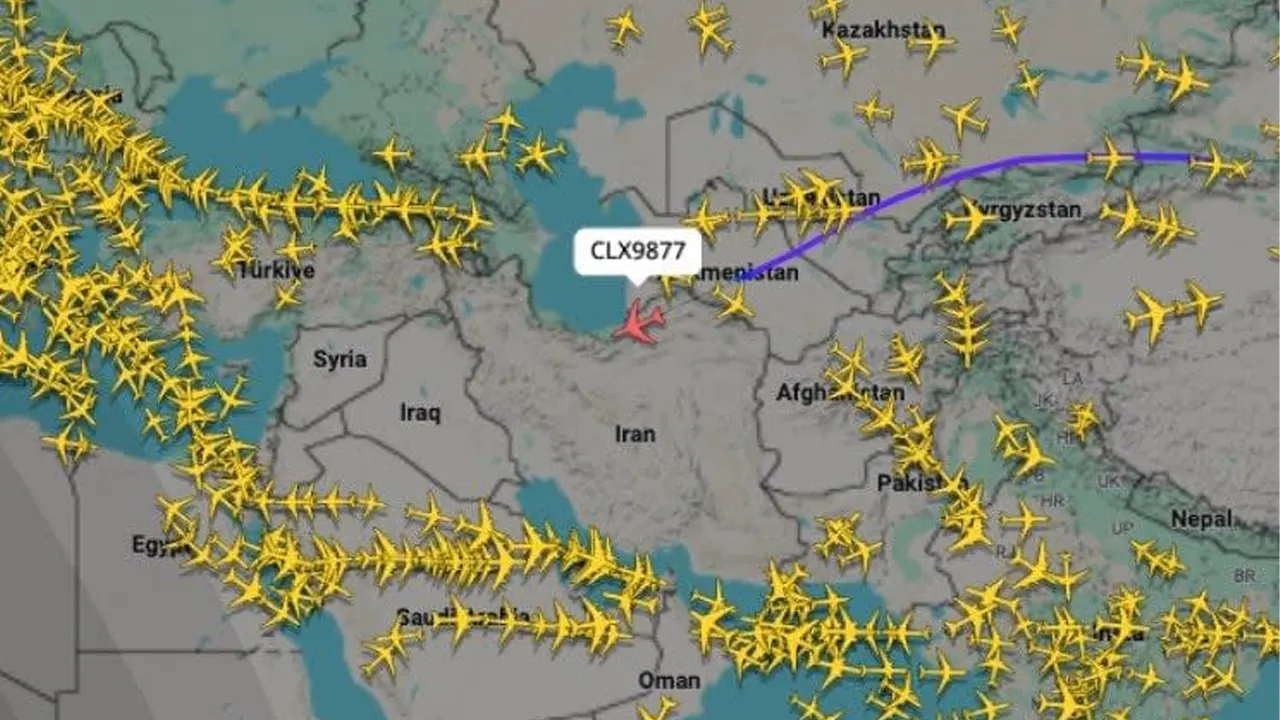 চীন থেকে ইরানে একের পর এক রহস্যময় বিমান...