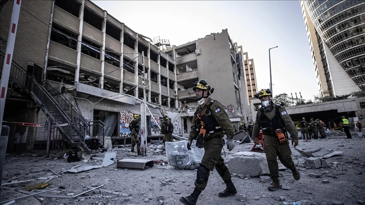 খুঁজে খুঁজে ইসরায়েলের অর্ধশতাধিক গুপ্তচরকে ধরল ইরা...