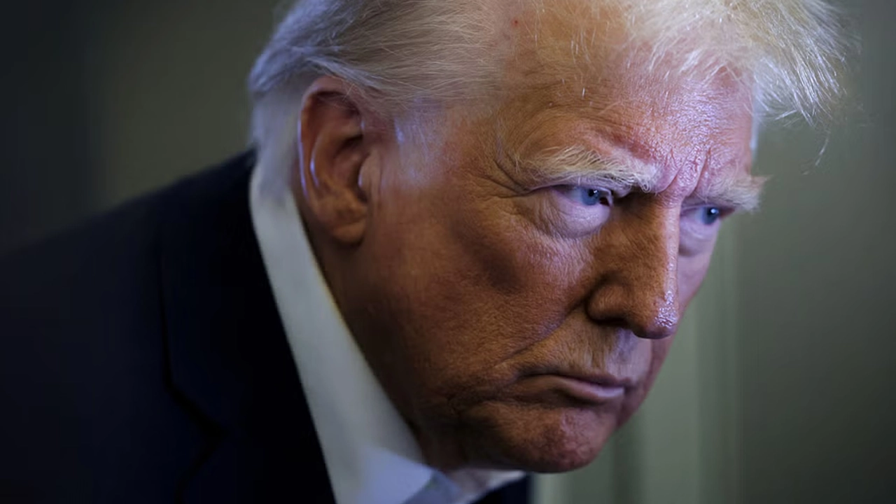 ইরানকে আবার হুঁশিয়ারি ট্রাম্পের...