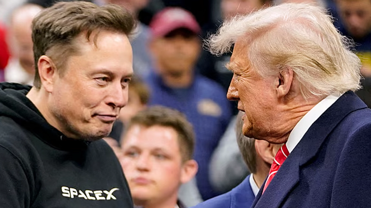 মাস্কের নতুন রাজনৈতিক দল নিয়ে মুখ খুললেন ট্রাম্প...