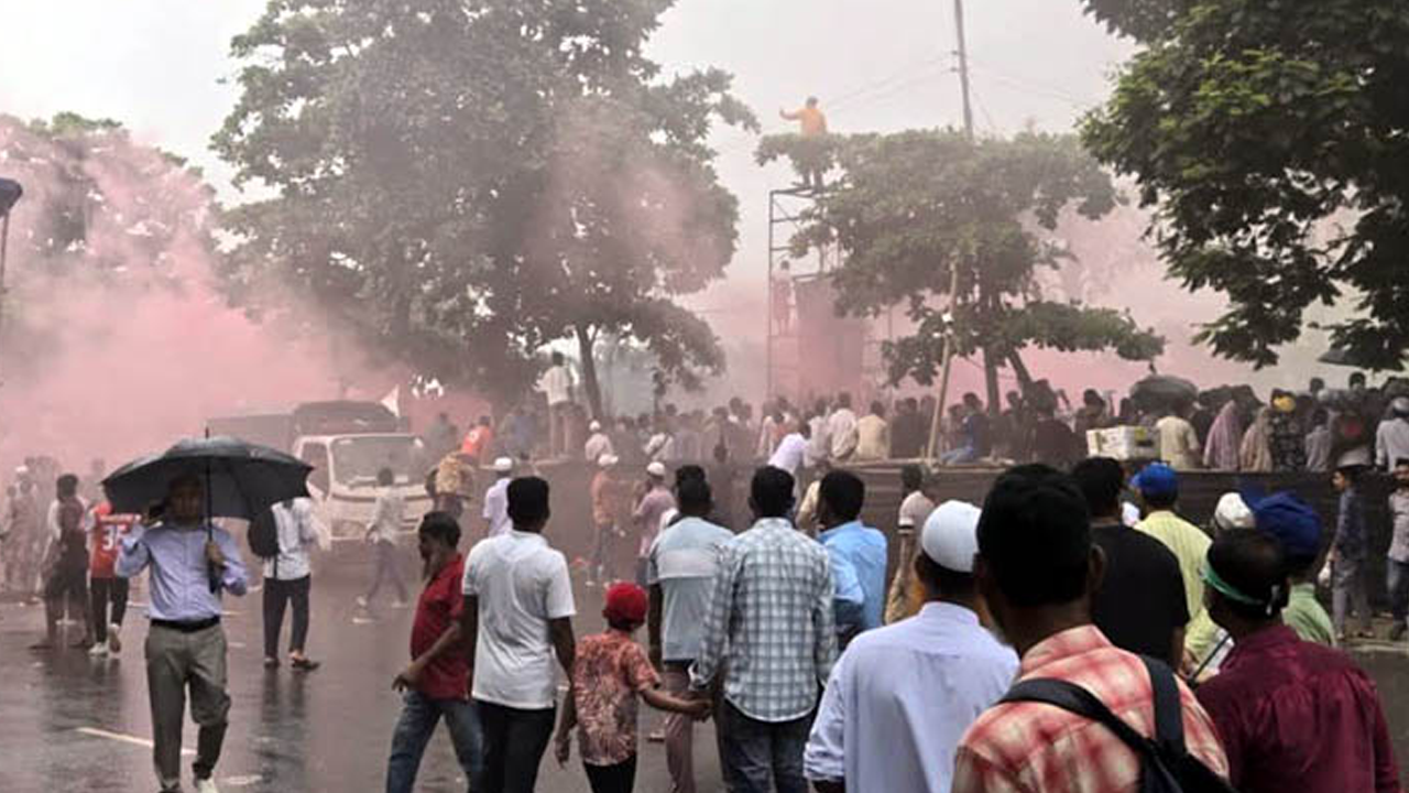 মানিক মিয়া এভিনিউয়ে গ্যাস বেলুন থেকে আগুন, কয়েকজন...