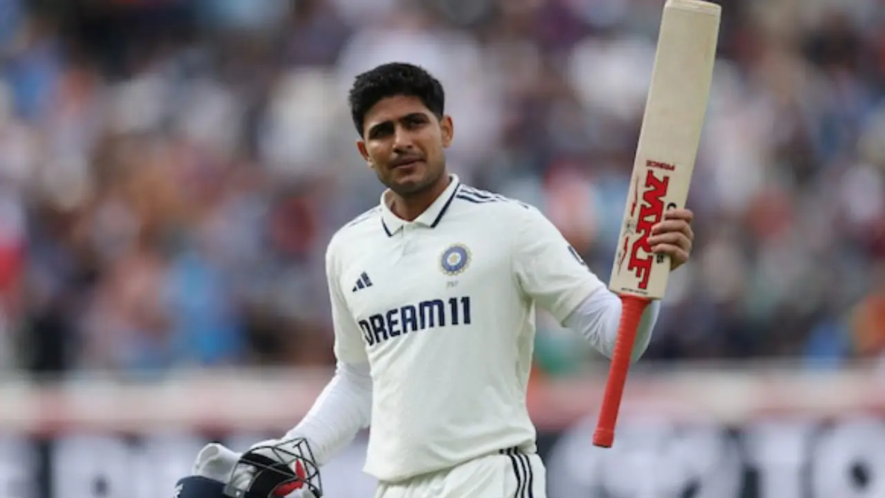 গিলের জার্সির দাম ভাঙল সব রেকর্ড, পেছনে ফেললেন বুম...