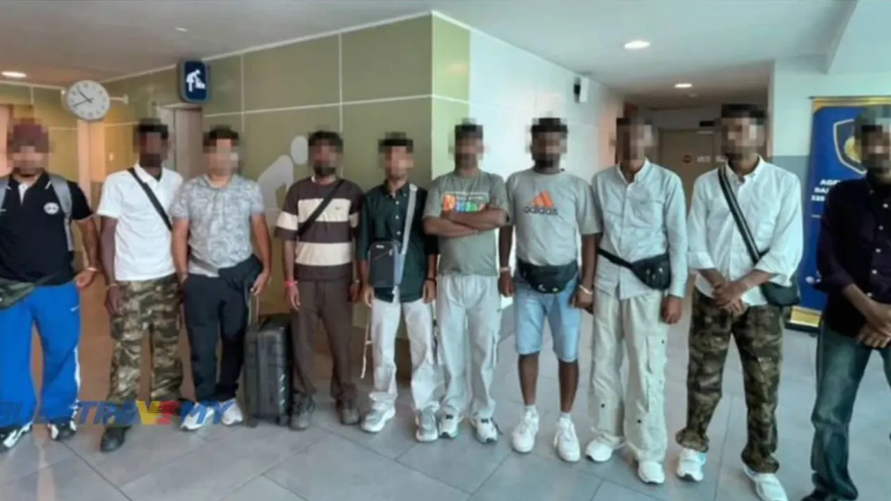 মালয়েশিয়ায় বাংলাদেশিসহ ২২৯ জনকে প্রবেশে বাধা...