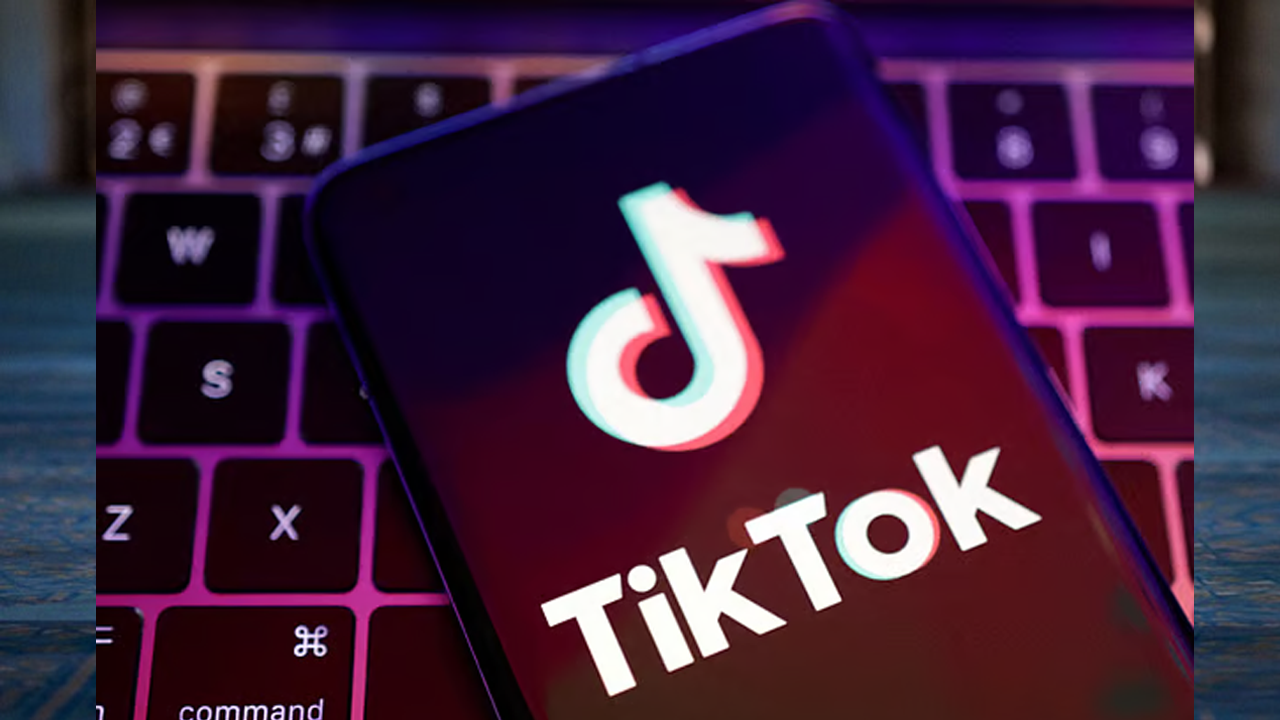 কনটেন্ট ক্রিয়েটরদের জন্য কঠিন নিয়ম করছে টিকটক...