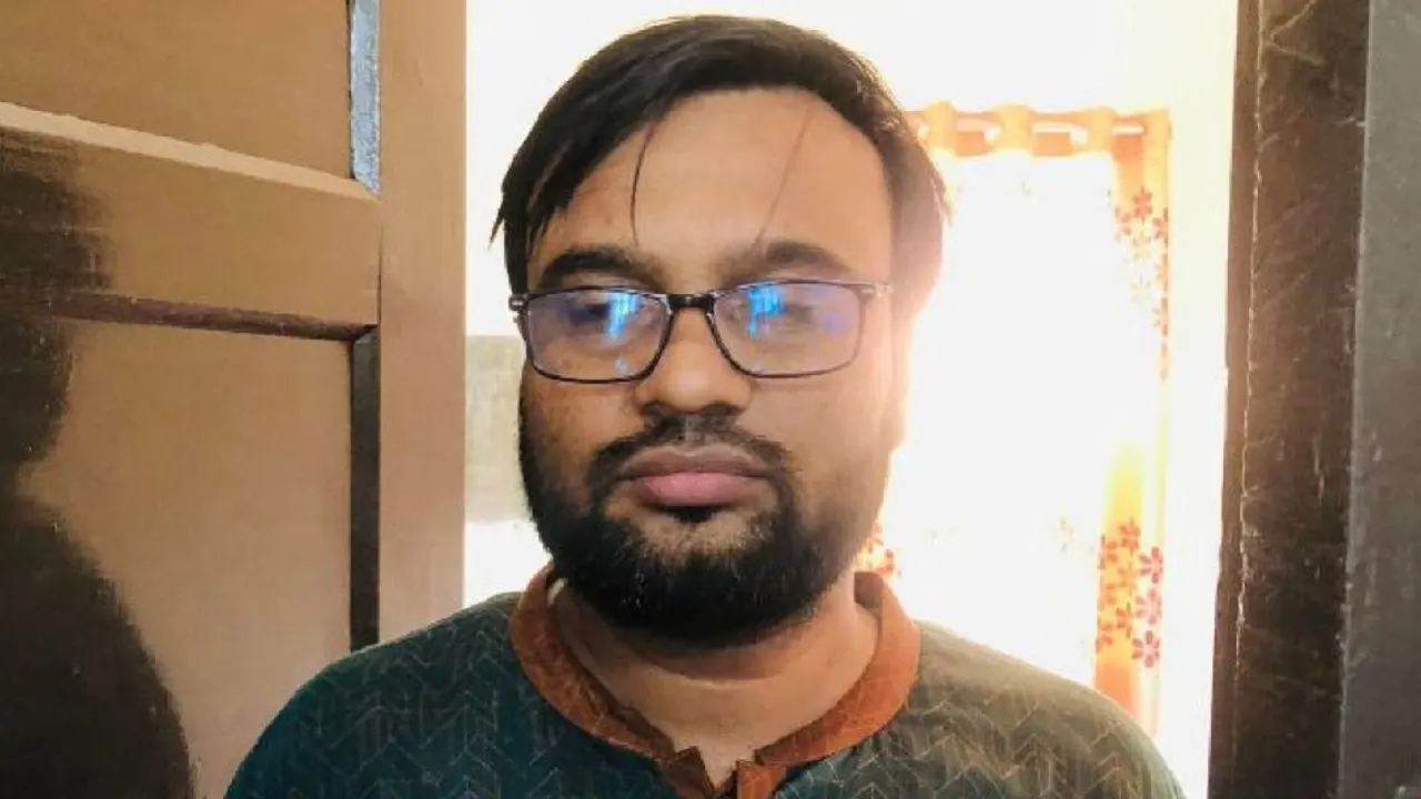 ঢাবিতে ‘ঠিকাদারির টাকা’ নিতে গিয়ে আটক ছাত্রলীগ নেত...