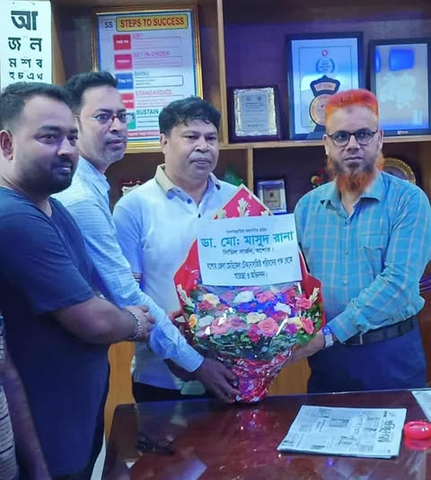 যশোরে সিভিল সার্জনকে মেডিকেল টেকনোলজিস্ট পরিষদের অভিনন্দন