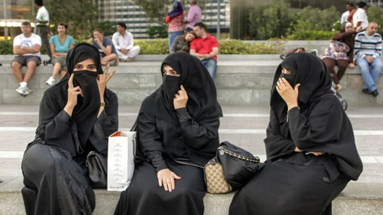 পর্তুগালে বোরকা ও নিকাব নিষিদ্ধের বিল পাস...